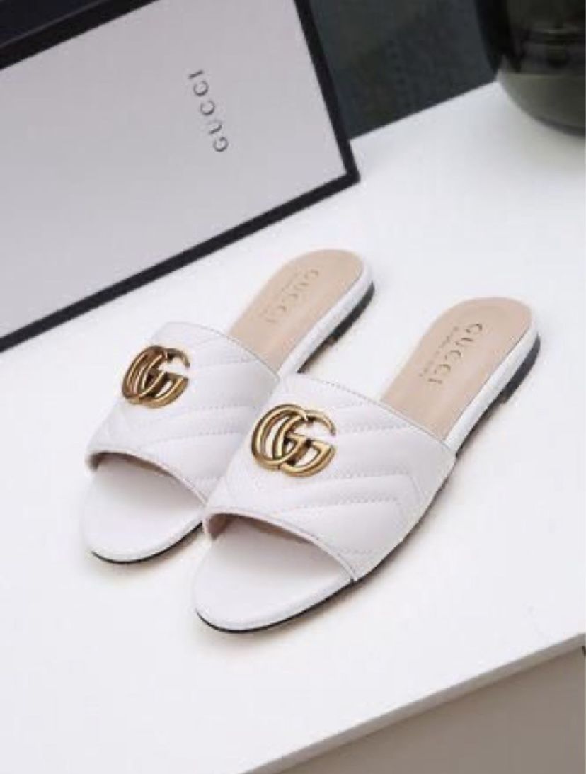 Women’s White GG Logo Slide Sandals with Gold-Tone Detail