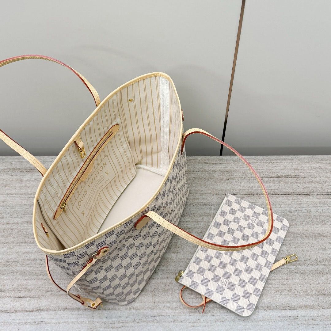 White & Grey Checkered Tote Bag with Matching Pouch