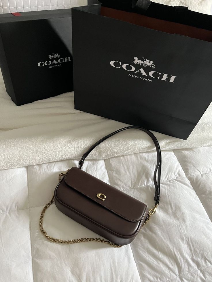 Elegant Chocolate Brown Shoulder Bag with Gold-Tone C Clasp