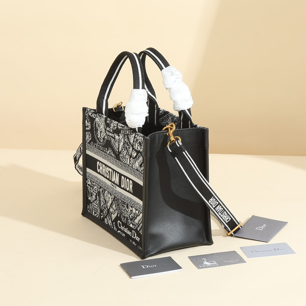 Elegant Black & White Patterned Tote Handbag with Shoulder Strap