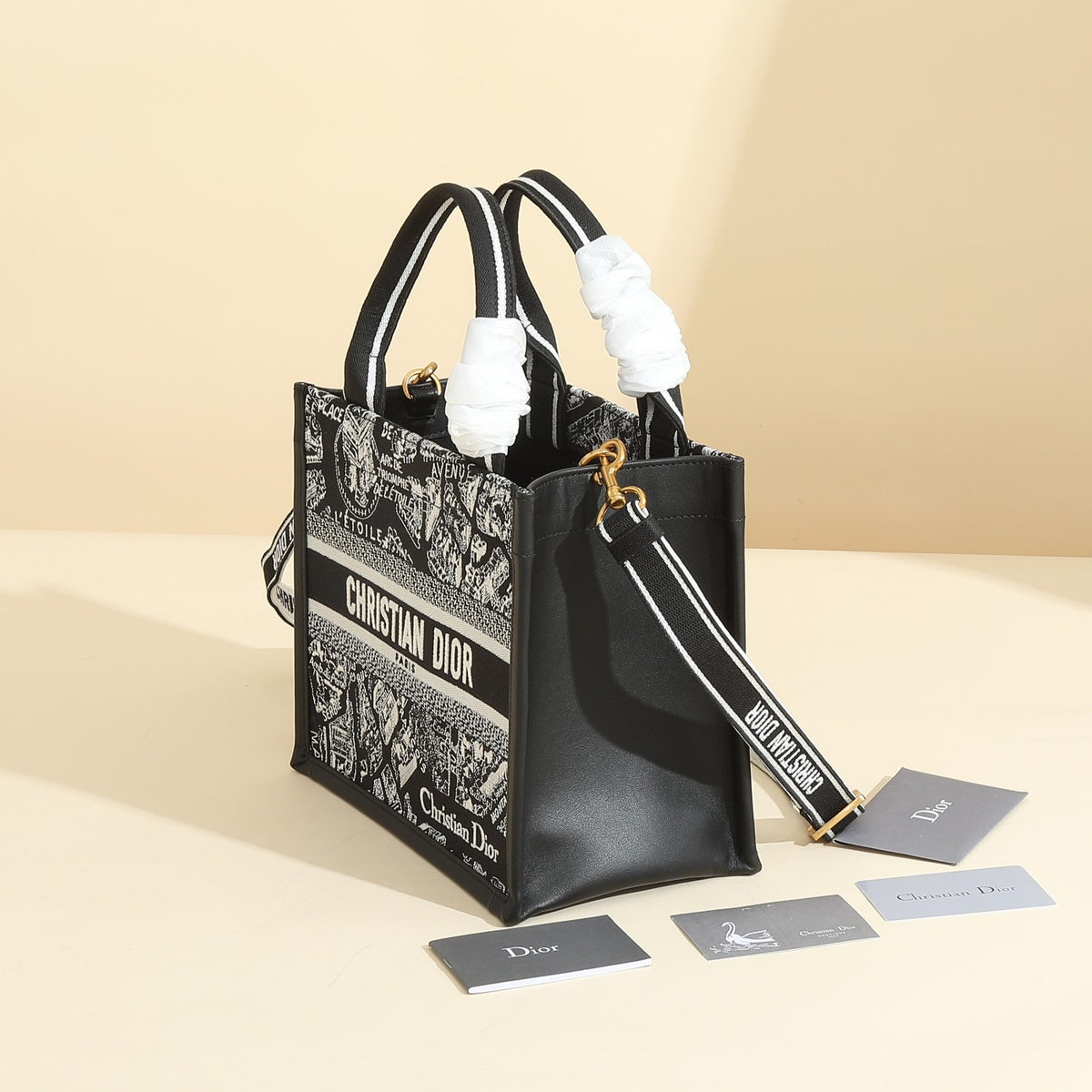 Elegant Black & White Patterned Tote Handbag with Shoulder Strap