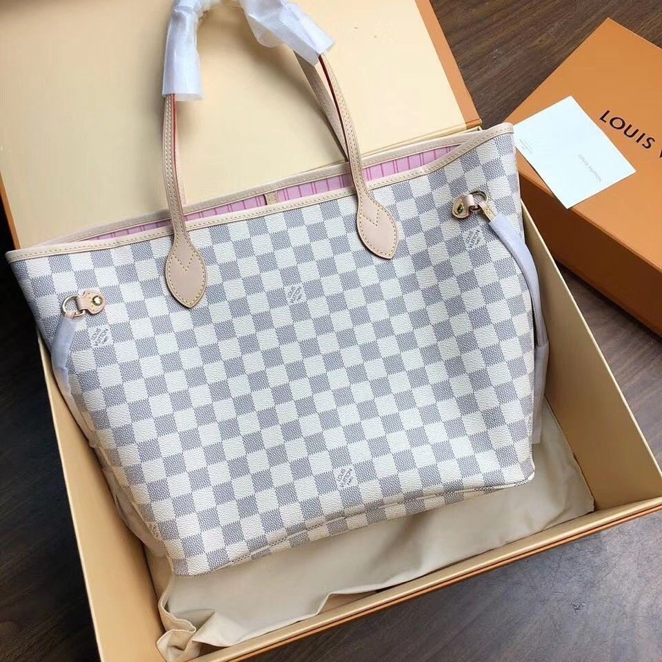 White & Grey Checkered Tote Bag with Matching Pouch