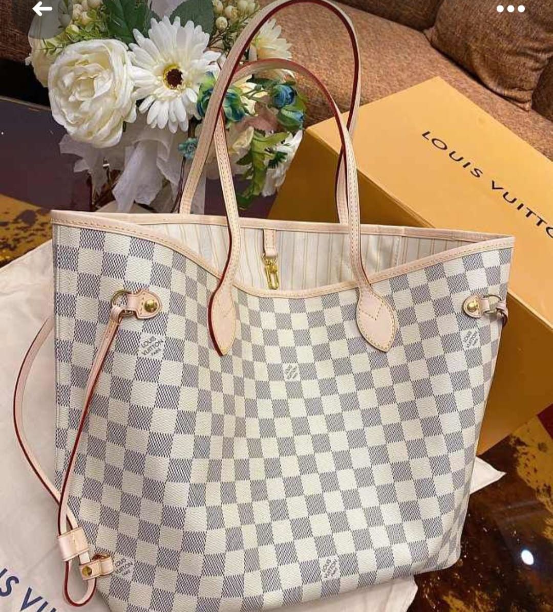 White & Grey Checkered Tote Bag with Matching Pouch
