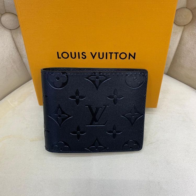Men’s Luxury Black Embossed Monogram Wallet – Classic & Elegant