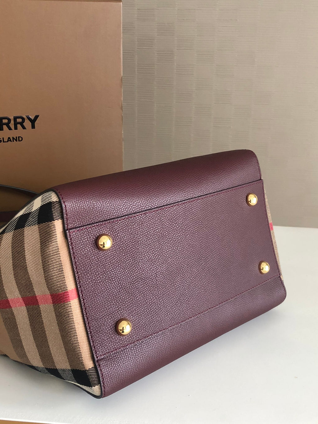 Elegant Burgundy & Check Print Shoulder Tote Bag