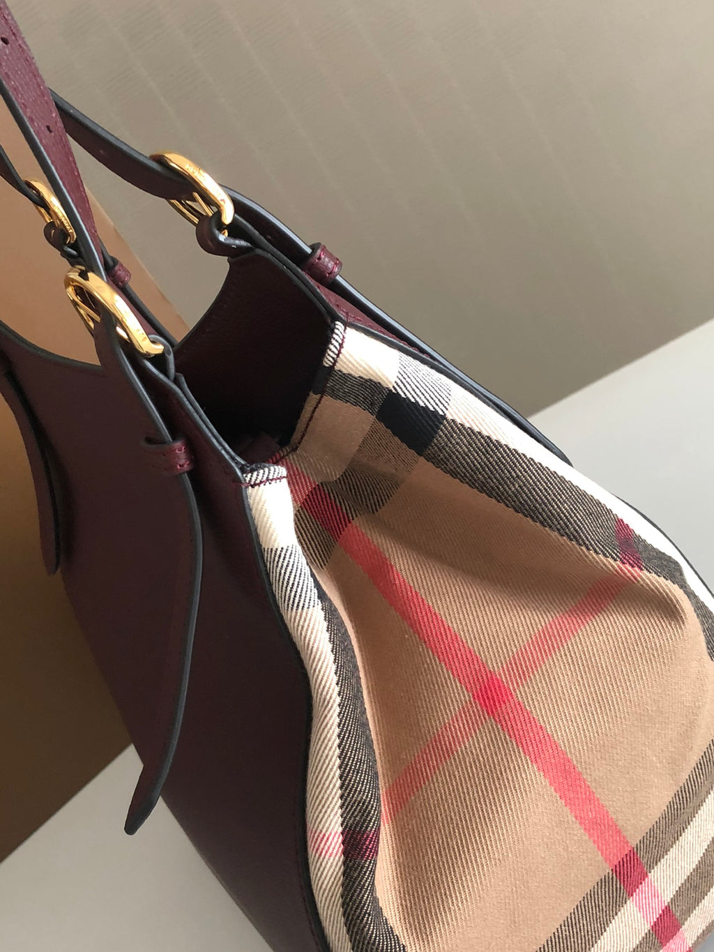 Elegant Burgundy & Check Print Shoulder Tote Bag
