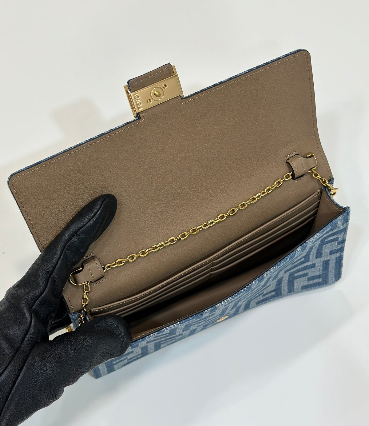 Elegant Blue Monogram Shoulder Bag with Gold-Tone Clasp and Chain Strap